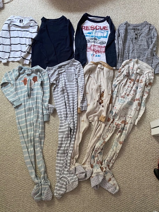 GAP Other - Bundle toddler boy clothing 3T